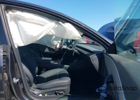 2025 Tesla Model 3 Long Range Rear-Wheel Drive из США, поврежденный, VIN 5YJ3E1EA0SF037334